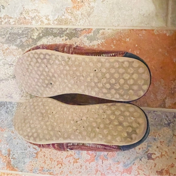 👞Rich & Colorful TOM’s Woven Woolen Flats! Warm, Cozy, and Comfortable! - Picture 4 of 14